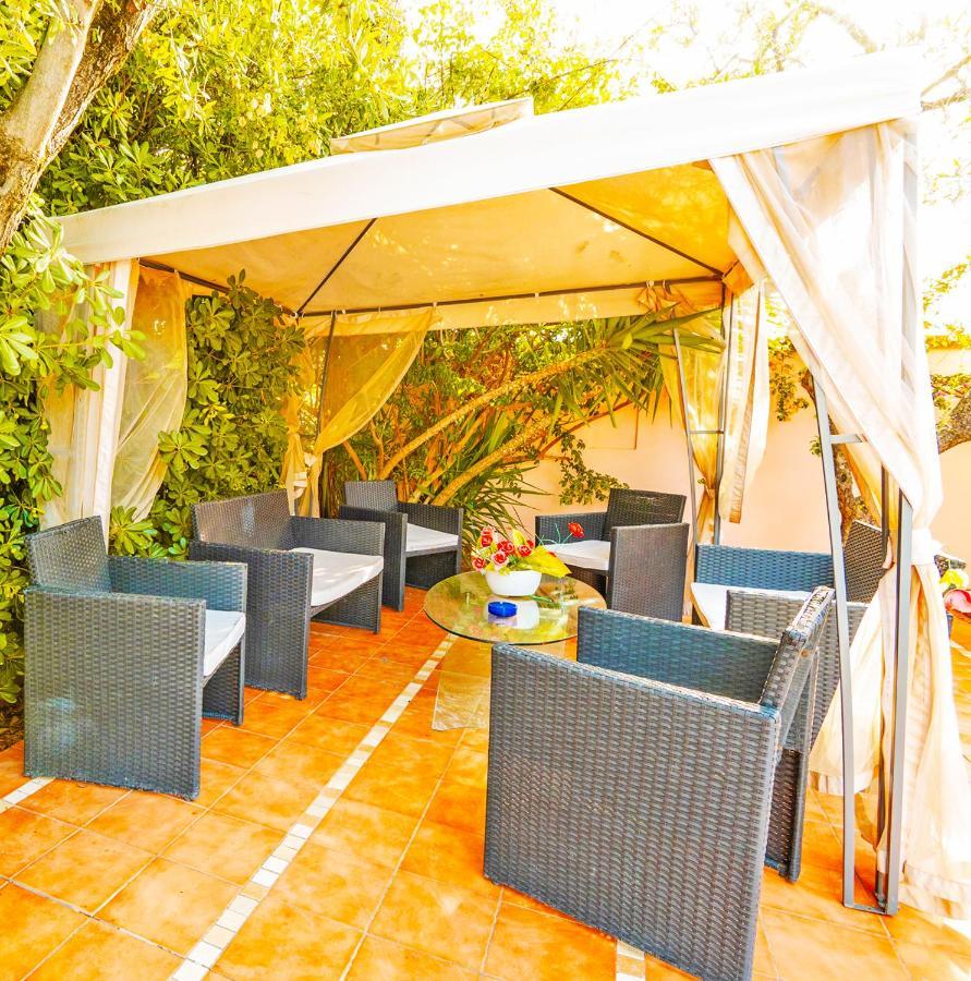 Villa Ulimare Family Residence Βιέστε Εξωτερικό φωτογραφία